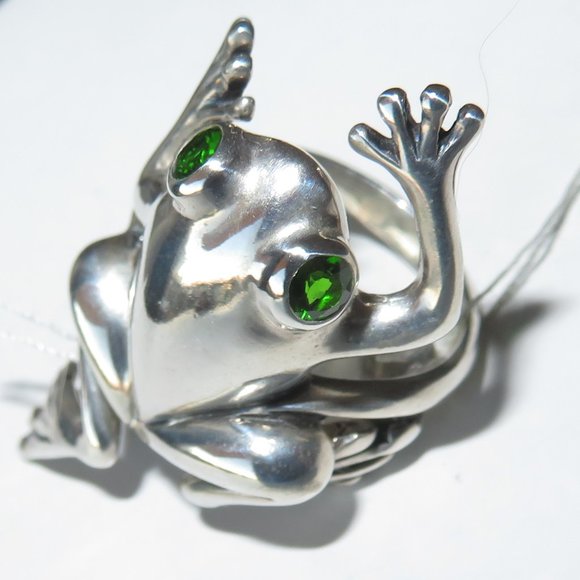 Large Frog Sterling Silver Natural Chrome Diopside Gem Eyes Cocktail Ring